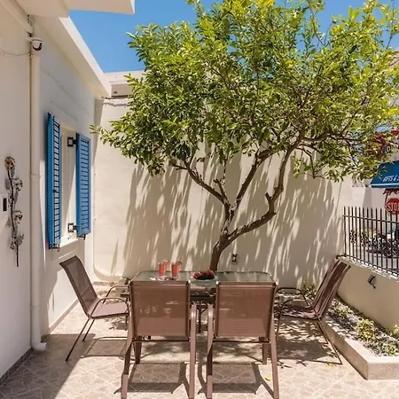 Athina Cozy Hersonisos Hersonissos (Crete)