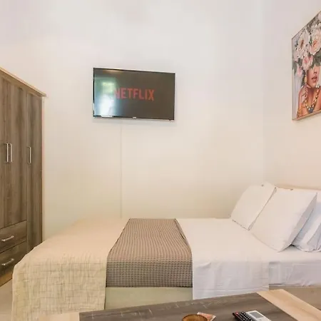 Athina Cozy Hersonisos Holiday home *